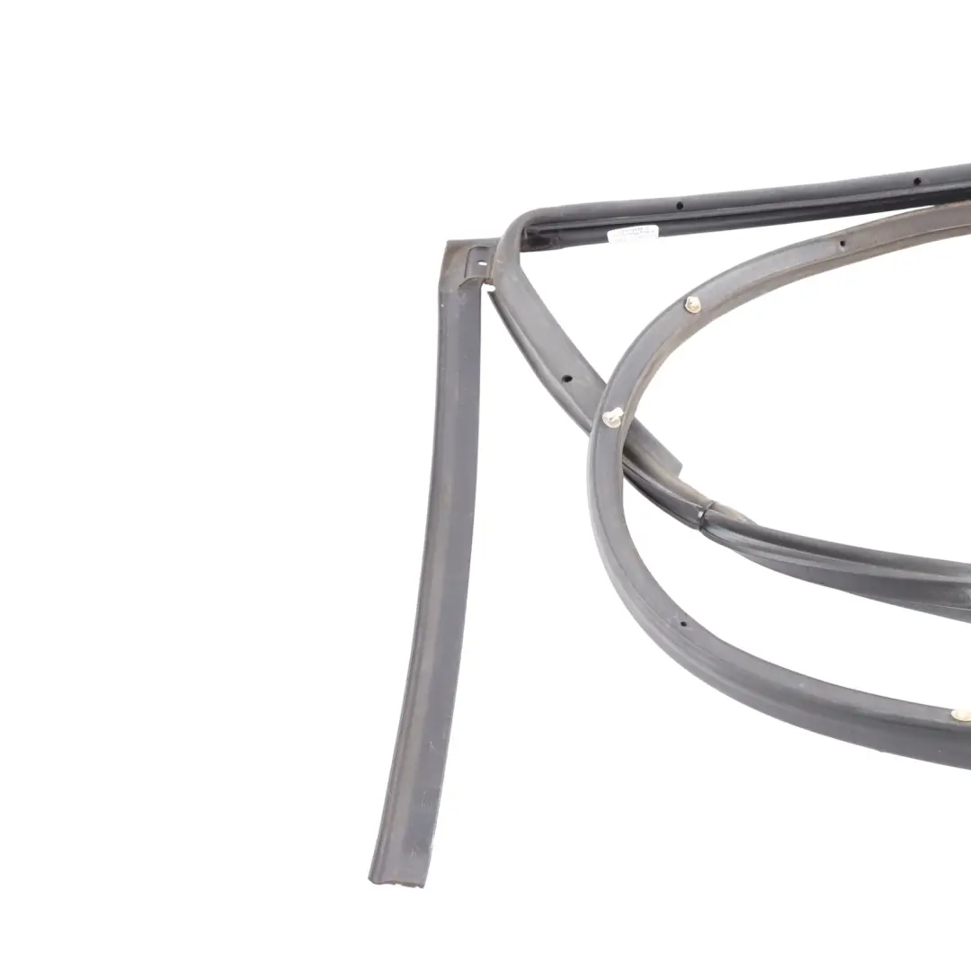 Ford Fiesta Mk7 Guarnizione Porta Anteriore In Gomma Destra 8A61-A253A10-AY - SKU 2054821 - Numero di parte 2054821