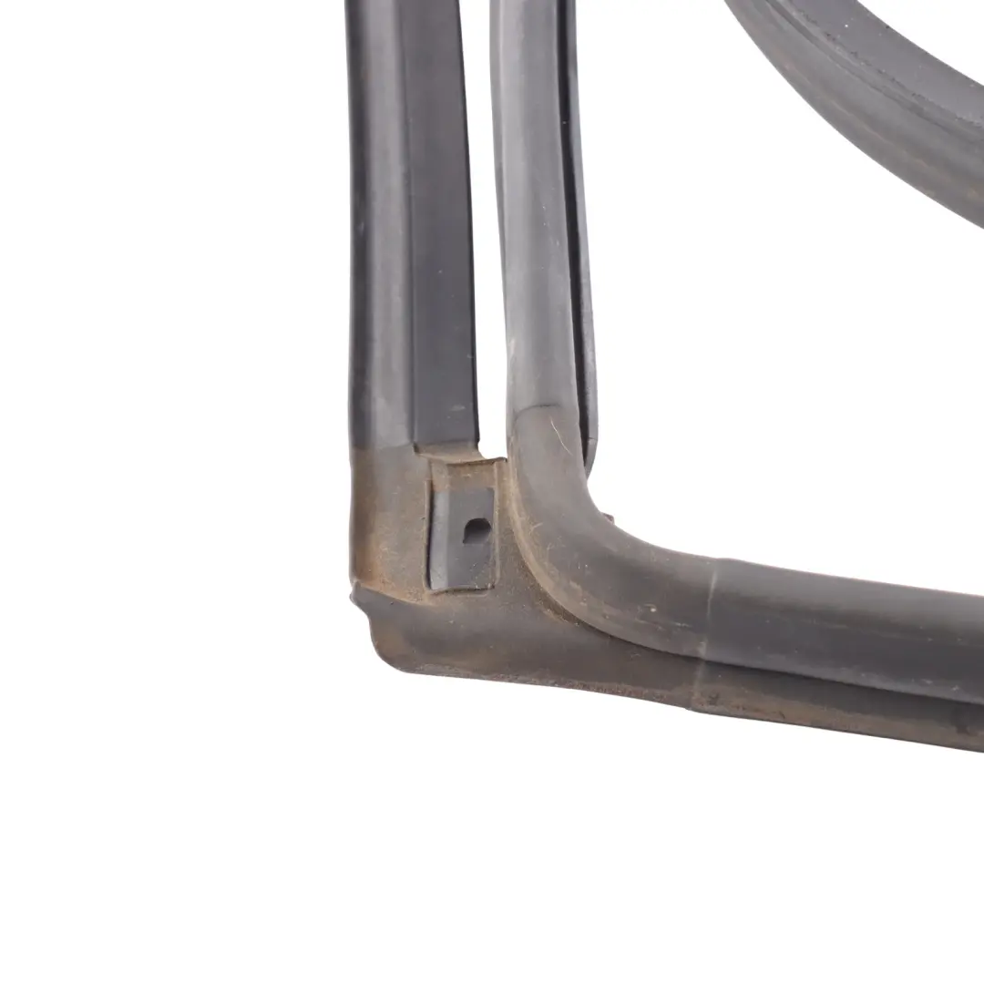 Ford Fiesta Mk7 Joint D'Étanchéité De Porte Avant Droite 8A61-A253A11-AY - SKU 2054826 - Numéro de pièce 2054826