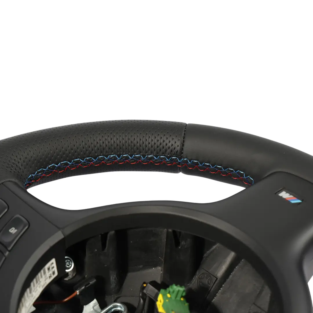 BMW E46 M3 E39 M5 Volante NUOVO Pelle Nera M Sport Tricolore - SKU 2282020-3 - Numero di parte 2282020