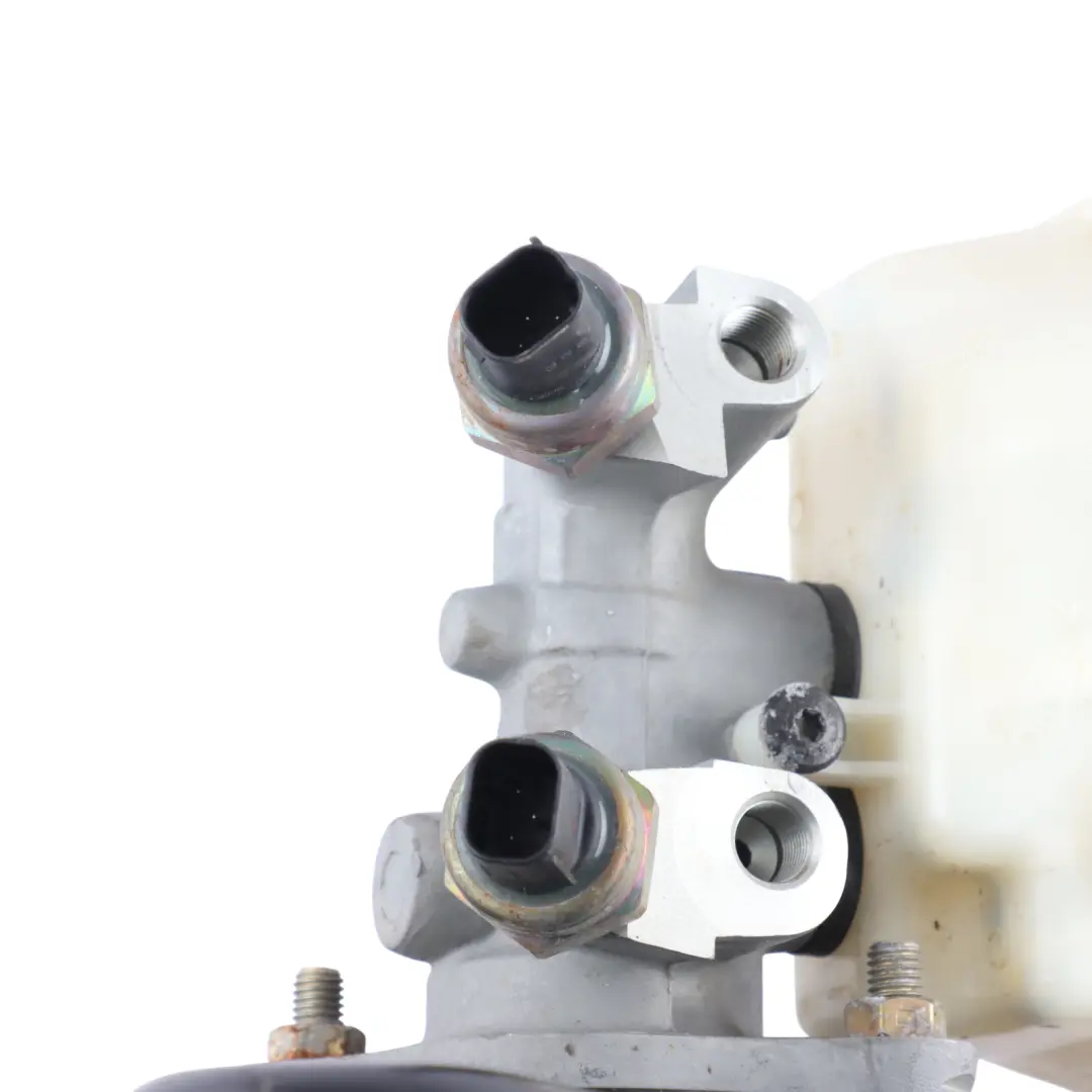 Servofreno Unità Master Cylinder Serbatoio Di Espansione per BMW E46 M3 con numero di parte 2282455 BMW E46 M3 Servofreno Unità Master Cylinder Serbatoio Di Espansione - SKU 2282455 - Numero di parte 2282455