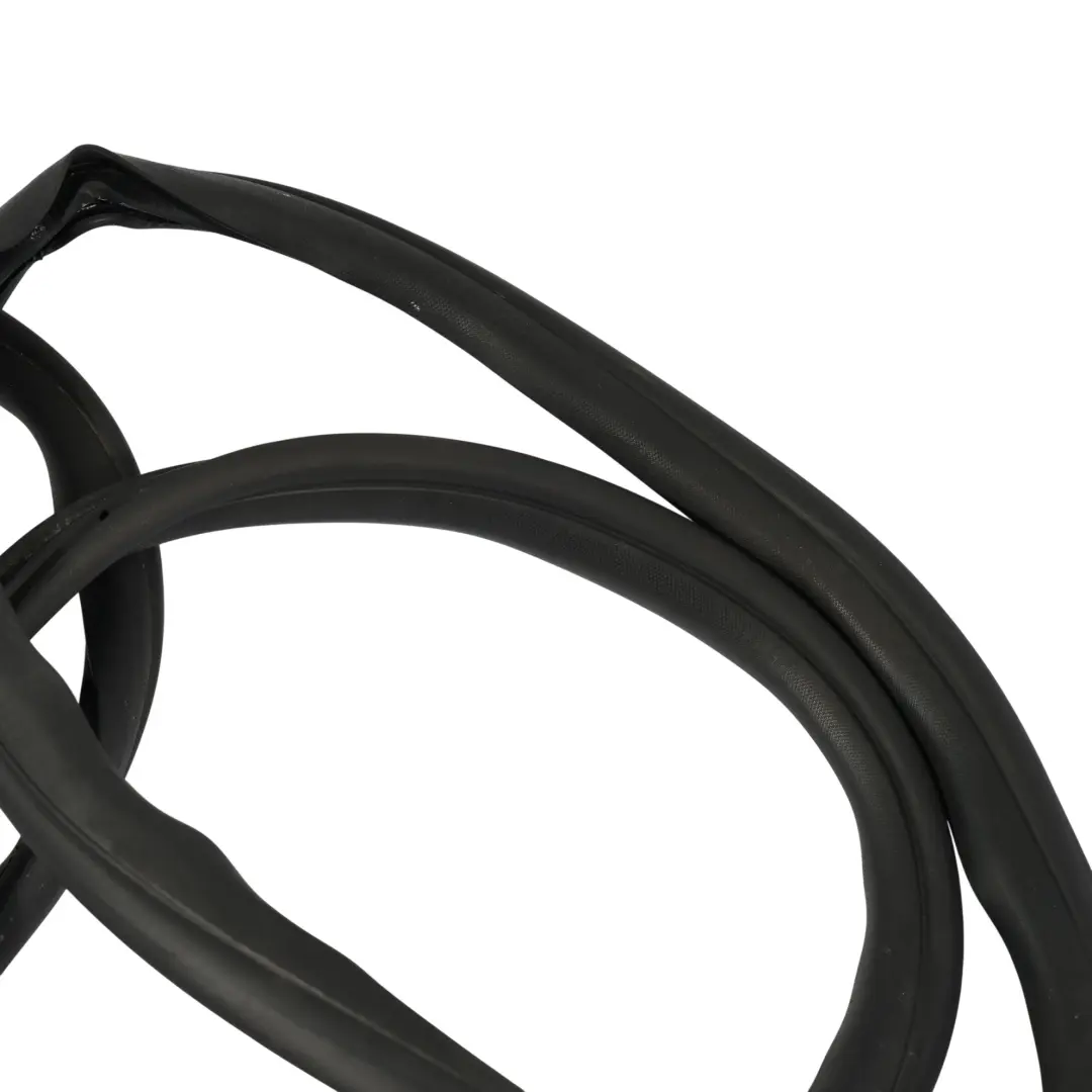 Sliding Door Seal Gasket Rubber Right O/S JK21-V253A10-AB to Ford Transit Custom with Part number 2451542 Ford Transit Custom Sliding Door Seal Gasket Rubber Right O/S JK21-V253A10-AB - SKU 2451542 - Part number 2451542