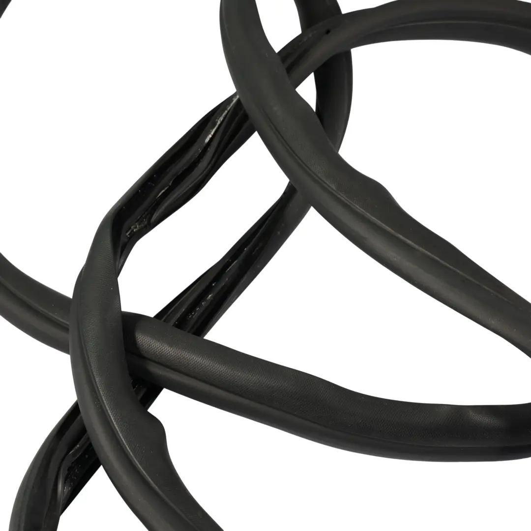 Sliding Door Seal Gasket Rubber Right O/S JK21-V253A10-AB to Ford Transit Custom with Part number 2451542 Ford Transit Custom Sliding Door Seal Gasket Rubber Right O/S JK21-V253A10-AB - SKU 2451542 - Part number 2451542