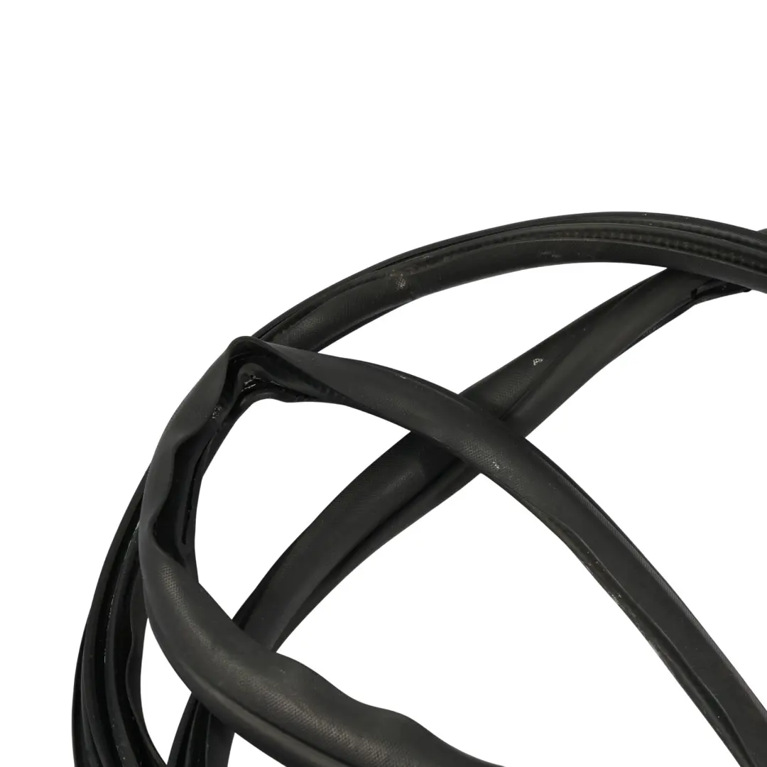 Sliding Door Seal Gasket Rubber Right O/S JK21-V253A10-AB to Ford Transit Custom with Part number 2451542 Ford Transit Custom Sliding Door Seal Gasket Rubber Right O/S JK21-V253A10-AB - SKU 2451542 - Part number 2451542