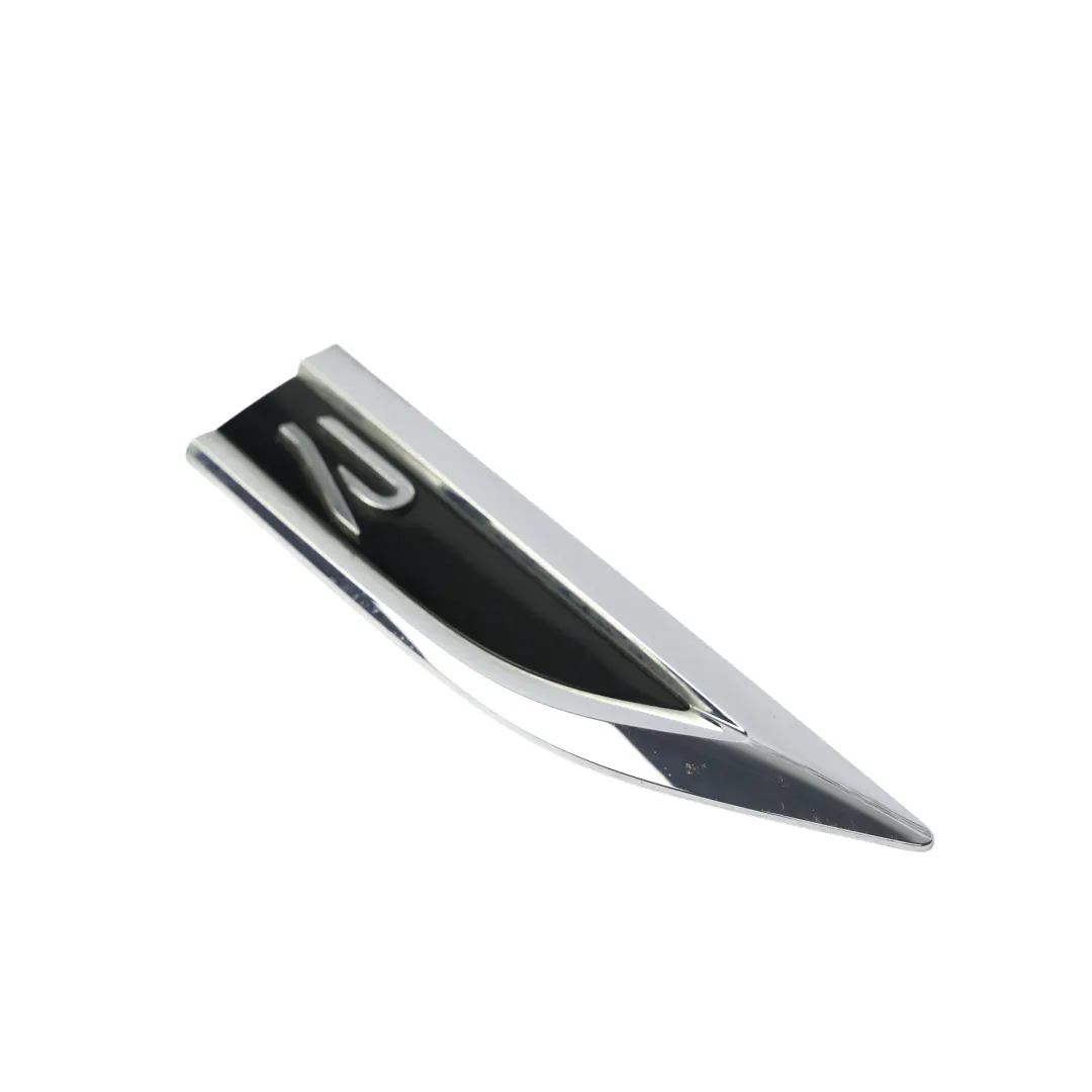 Emblemat Błotnika R Line Prawy do Volkswagen T-Roc R A11 o numerze 2GA853688G Volkswagen T-Roc R A11 Emblemat Błotnika R Line Prawy - SKU 2GA853688G - Numer Części 2GA853688G