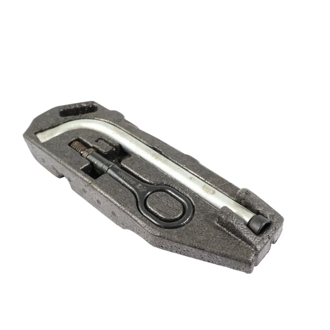  Volkwagen Caddy 2K Tronco Espuma Rueda Llave Ojo Remolque Kit - SKU 2K0012113E - Número de pieza 2K0012113E