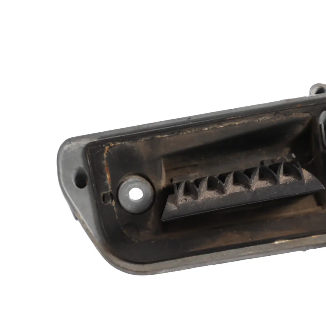 2K Maniglia Serratura Portellone Posteriore Sinistra per Volkswagen Caddy con numero di parte 2K0827565H Volkswagen Caddy 2K Maniglia Serratura Portellone Posteriore Sinistra - SKU 2K0827565H - Numero di parte 2K0827565H