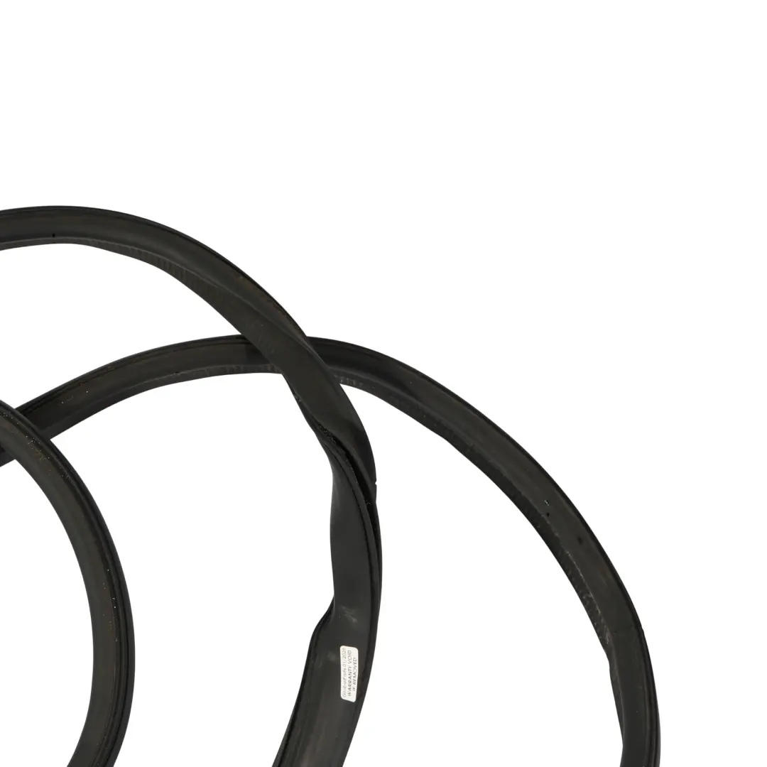 2K Rear Door Seal to VW Volkswagen Caddy Maxi with Part number 2K0829193AA VW Volkswagen Caddy Maxi 2K Rear Door Seal - SKU 2K0829193AA - Part number 2K0829193AA