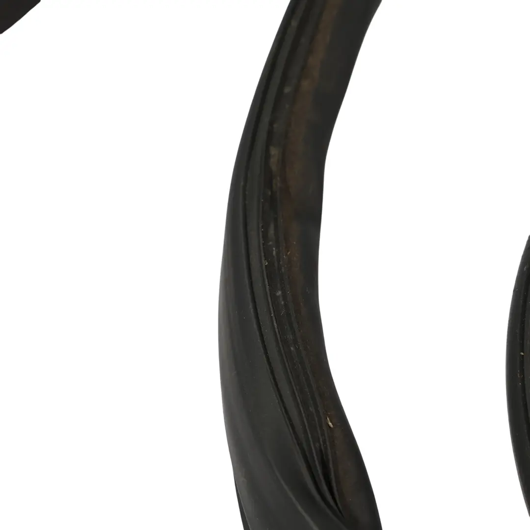 2K Rear Door Seal to VW Volkswagen Caddy Maxi with Part number 2K0829193AA VW Volkswagen Caddy Maxi 2K Rear Door Seal - SKU 2K0829193AA - Part number 2K0829193AA