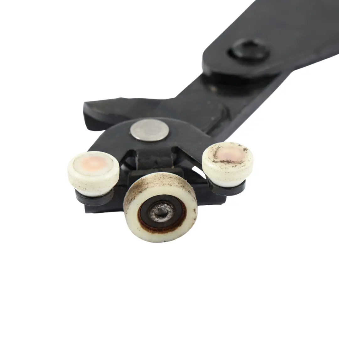 2K Bisagra Puerta Corredera Guía De Rodillo Izquierda para VW Caddy Maxi con número de pieza 2K0843397A VW Caddy Maxi 2K Bisagra Puerta Corredera Guía De Rodillo Izquierda - SKU 2K0843397A - Número de pieza 2K0843397A