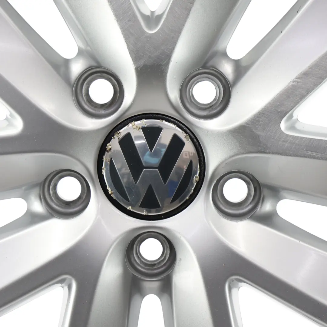 Volkswagen Caddy 2K Silberne Leichtmetallfelge Alufelge 15" 6J ET:47 - SKU 2K5601025-1 - Teilenummer 2K5601025