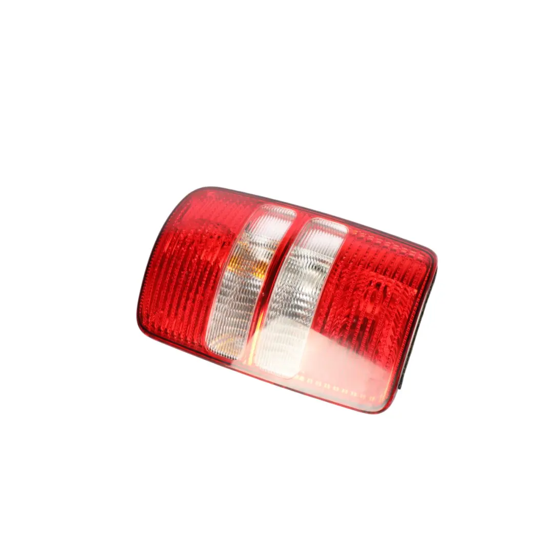 VW Volkswagen Caddy Maxi Fanale posteriore sinistro Fanale Coperchio 2K5945096J - SKU 2K5945095P - Numero di parte 2K5945095J