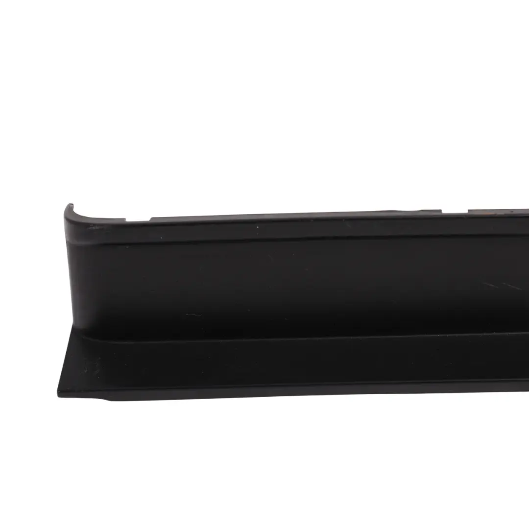 Volkswagen Caddy Mk3 2K Rücklicht Abdeckung Panel Trim Schwarz Links 2K5945311E - SKU 2K5945311D - Teilenummer 2K5945311D