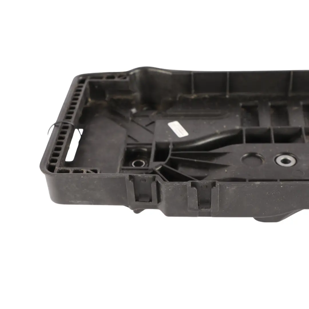 Seat Arona KJ7 Ibiza Mk5 KJ1 Batteriehalterung Halter Montagewinkel - SKU 2Q0915331 - Teilenummer 2Q0915331