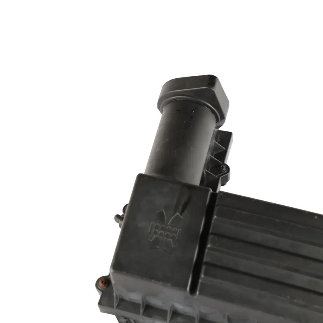 2K Diesel Air Filter Housing Trim Box 1.6 TDI to Volkswagen Caddy Maxi with Part number 3C0129607BF Volkswagen Caddy Maxi 2K Diesel Air Filter Housing Trim Box 1.6 TDI - SKU 3C0129607BF - Part number 3C0129607BF