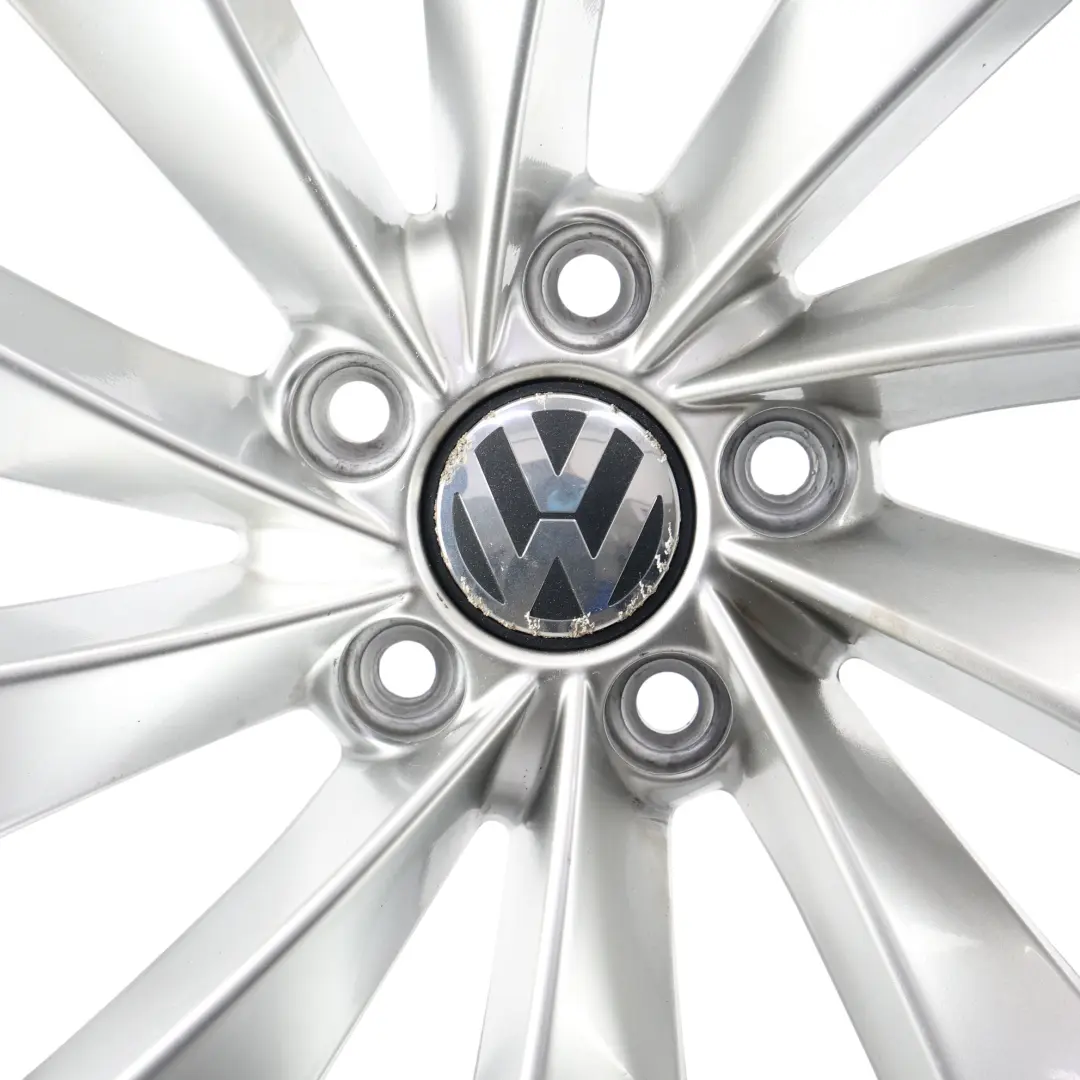 Volkswagen Scirocco Mk3 Llanta Aleación Plateada 18" 8J ET:41 - SKU 3C8601025AB-3 - Número de pieza 3C8601025AB