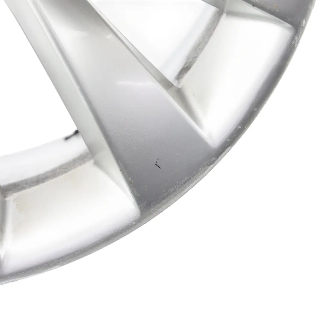 Volkswagen Scirocco Mk3 Srebrna Felga Aluminiowa 18" 8J ET:41 - SKU 3C8601025AB-3 - Numer Części 3C8601025AB