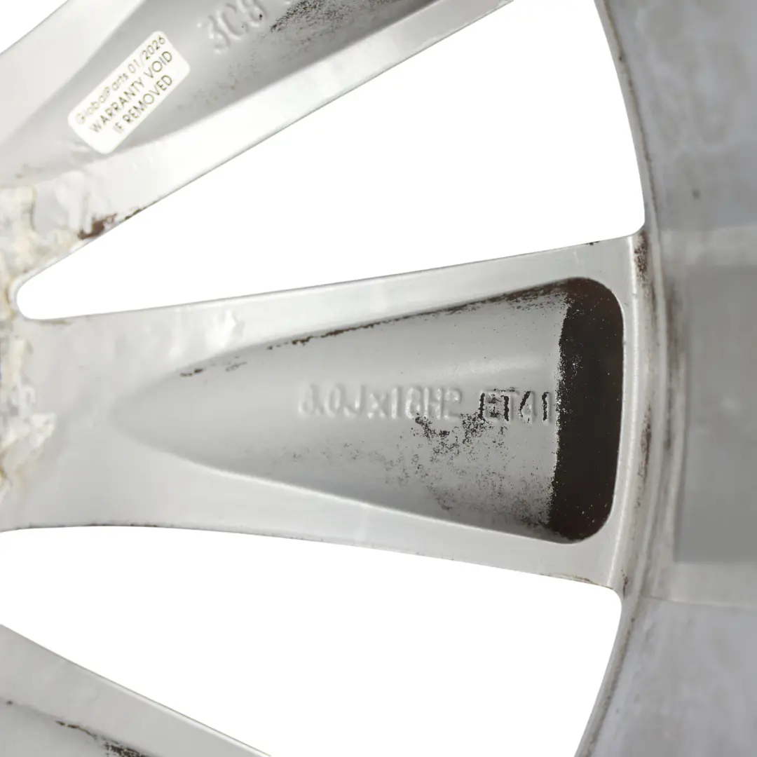 Volkswagen Scirocco Mk3 Llanta Aleación Plateada 18" 8J ET:41 - SKU 3C8601025AB-4 - Número de pieza 3C8601025AB