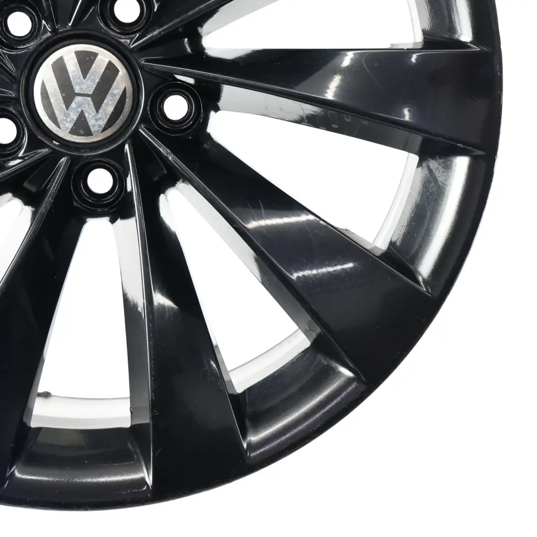 Mk3 Czarna Felga Aluminiowa 18" 8J ET:41 do Volkswagen Scirocco o numerze 3C8601025D Volkswagen Scirocco Mk3 Czarna Felga Aluminiowa 18" 8J ET:41 - SKU 3C8601025D-1 - Numer Części 3C8601025D