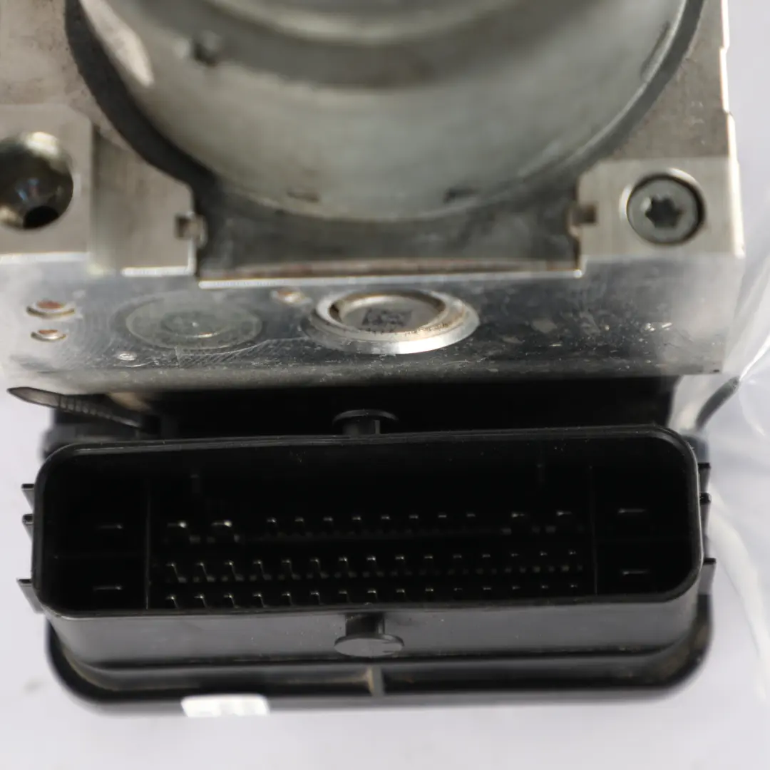 ABS Pump Hydraulic Brake Pump Control Unit Module to Audi A3 S3 8V with Part number 3Q0614517F Audi A3 S3 8V ABS Pump Hydraulic Brake Pump Control Unit Module - SKU 3Q0614517F - Part number 3Q0614517F