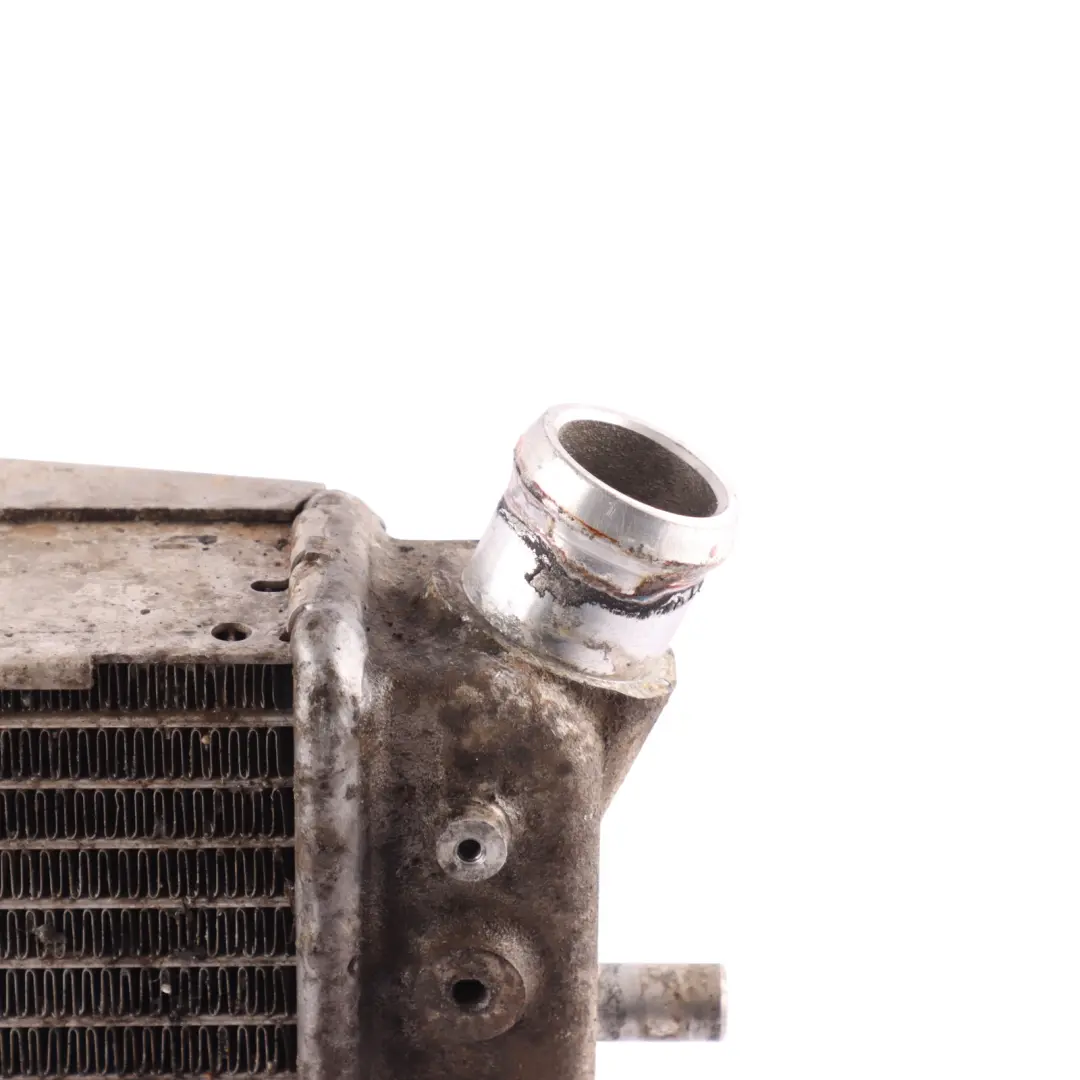 Radiateur Auxiliaire Supplémentaire Gauche Unité pour Audi R8 42 à propos du numéro de pièce 420121252AL Audi R8 42 Radiateur Auxiliaire Supplémentaire Gauche Unité - SKU 420121252AL - Numéro de pièce 420121252AL