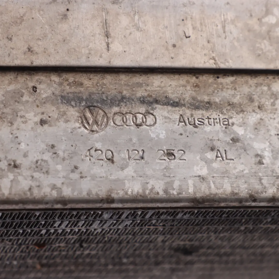 Audi R8 42 Spyder Dodatkowa Chłodnica Wody Lewy Radiator - SKU 420121252AL - Numer Części 420121252AL