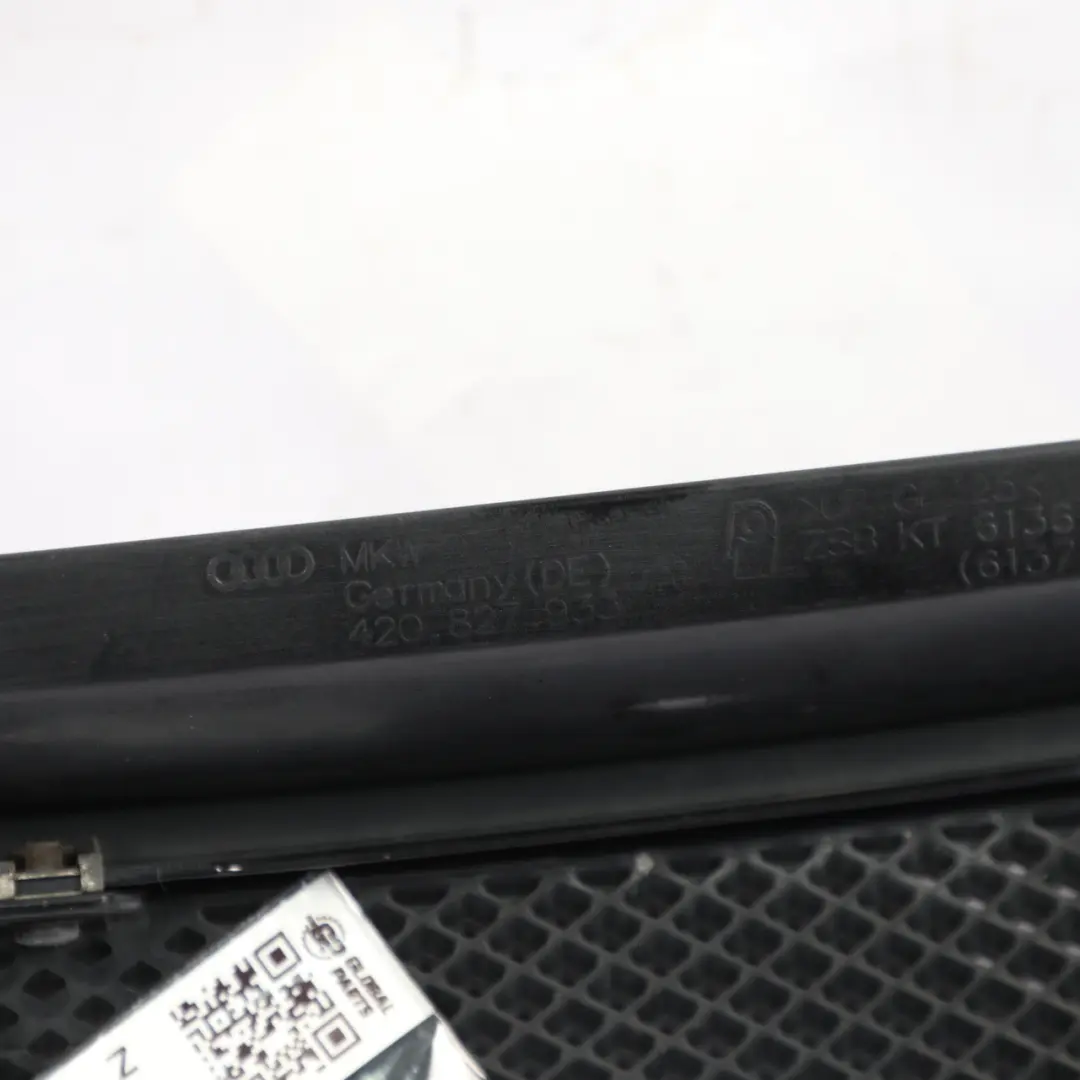 Spoiler Boot Deck Lid Tail Wing Trim Phantom Black - Z9Y to Audi R8 42 Spyder Rear with Part number 420827933A Audi R8 42 Spyder Rear Spoiler Boot Deck Lid Tail Wing Trim Phantom Black - Z9Y - SKU 420827933A-PHB - Part number 420827933A