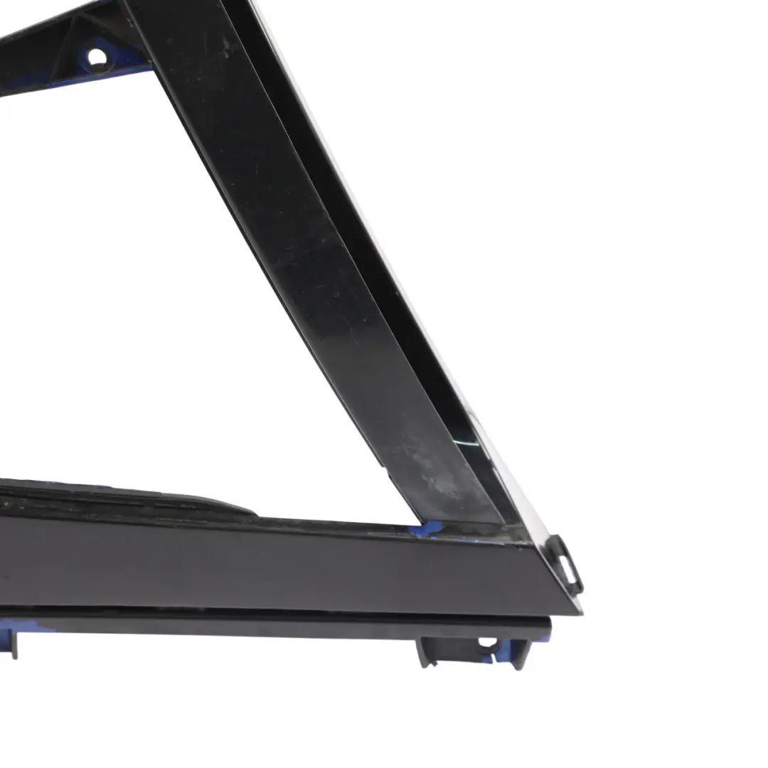 Right Fender Panel Trim Phantom Black - Z9Y 420853190F to Audi R8 42 Spyder Rear with Part number 420853190B Audi R8 42 Spyder Rear Right Fender Panel Trim Phantom Black - Z9Y 420853190F - SKU 420853190B-PHB - Part number 420853190B