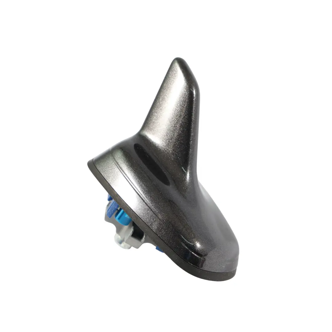 Antena Dachowa Rekinek GPS Szara Lava Grey Pearl Effect Z7L do Audi A4 B8 o numerze 4G0035503E Audi A4 B8 Antena Dachowa Rekinek GPS Szara Lava Grey Pearl Effect Z7L - SKU 4G0035503E-LAG - Numer Części 4G0035503E