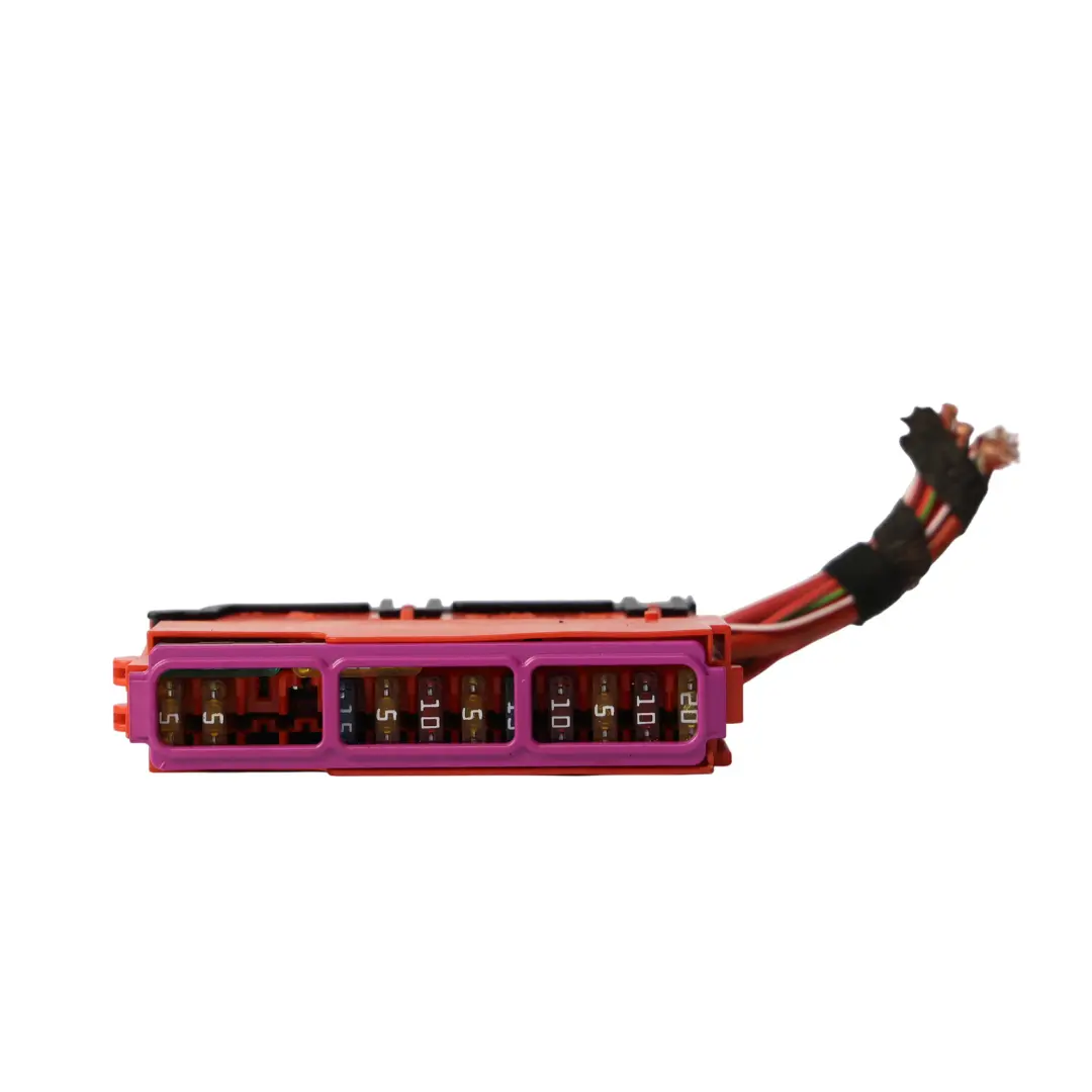 Audi A6 C8 Caja De Fusibles Enchufe De Relé Soporte De Fusibles - SKU 4H0941824B - Número de pieza 4H0941824B