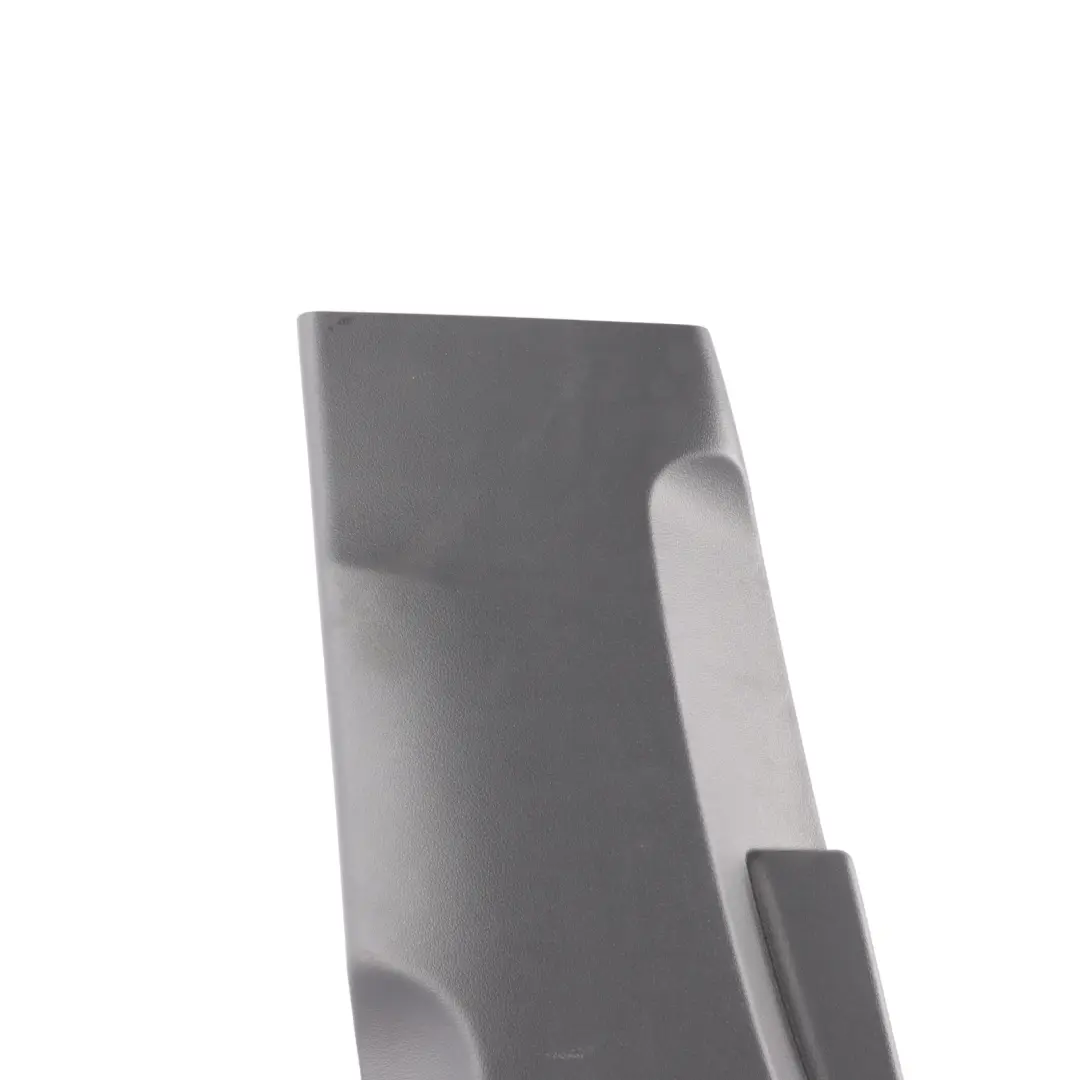 Beifahrer B Säule Trim Strip Panel Seele Schwarz Rechts für Audi A6 C8 mit Teilenummer 4K0867239 Audi A6 C8 Beifahrer B Säule Trim Strip Panel Seele Schwarz Rechts - SKU 4K0867239 - Teilenummer 4K0867239