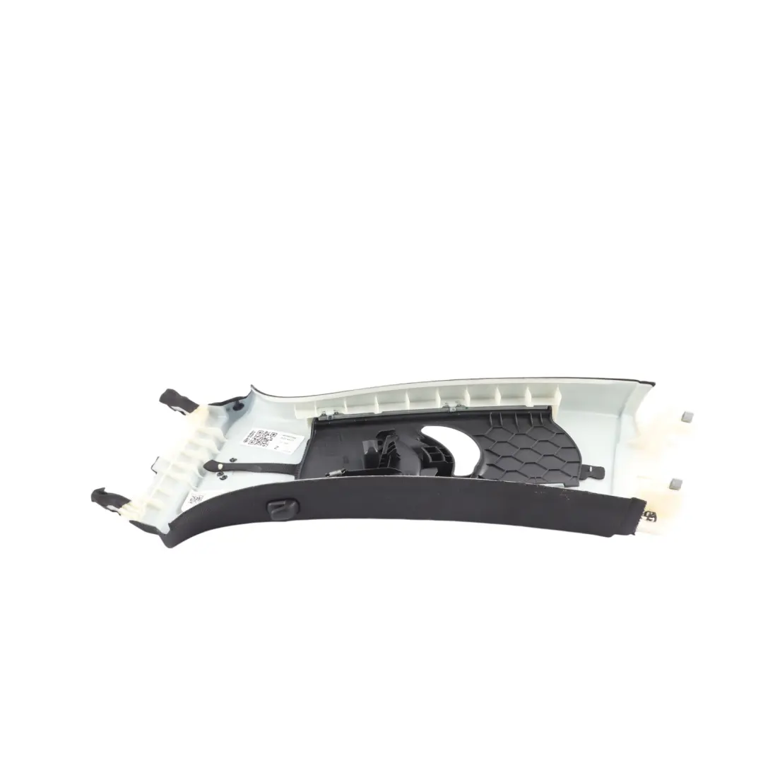 Listwa Ozdobna Słupka B Czarna Prawa do Audi A6 C8 o numerze 4K0867244 Audi A6 C8 Listwa Ozdobna Słupka B Czarna Prawa - SKU 4K0867244 - Numer Części 4K0867244