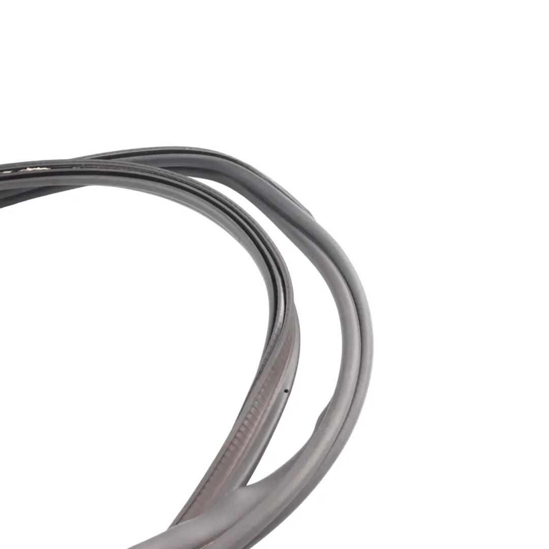 Audi A6 C8 Rear Tailgate Hatch Boot Lid Trunk Seal Gasket Rubber - SKU 4K5827705B - Part number 4K5827705B