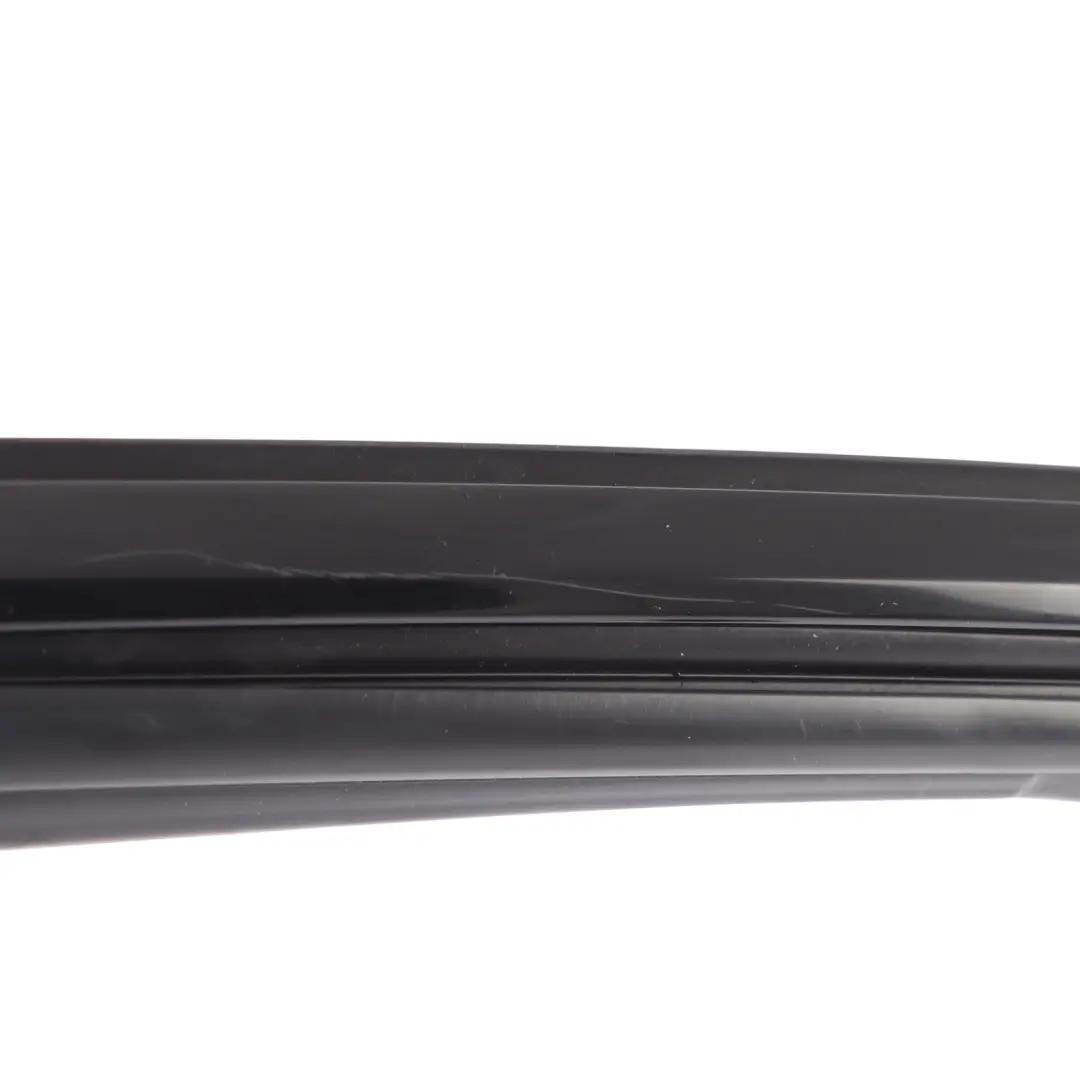 Door Window Guide Seal Gasket Rubber Right O/S to Audi A6 C8 Rear with Part number 4K5839432B Audi A6 C8 Rear Door Window Guide Seal Gasket Rubber Right O/S - SKU 4K5839432B - Part number 4K5839432B