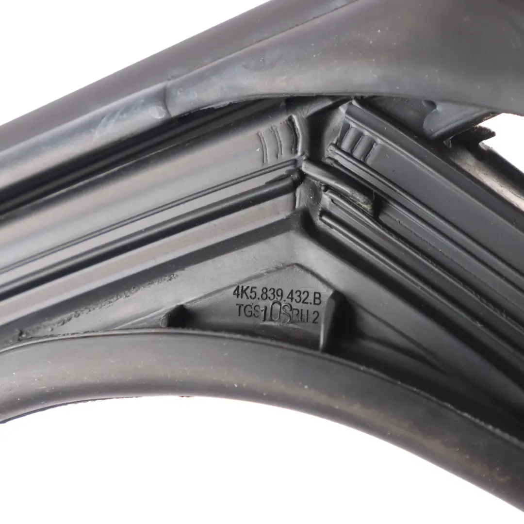 Audi A6 C8 Rear Door Window Guide Seal Gasket Rubber Right O/S - SKU 4K5839432B - Part number 4K5839432B