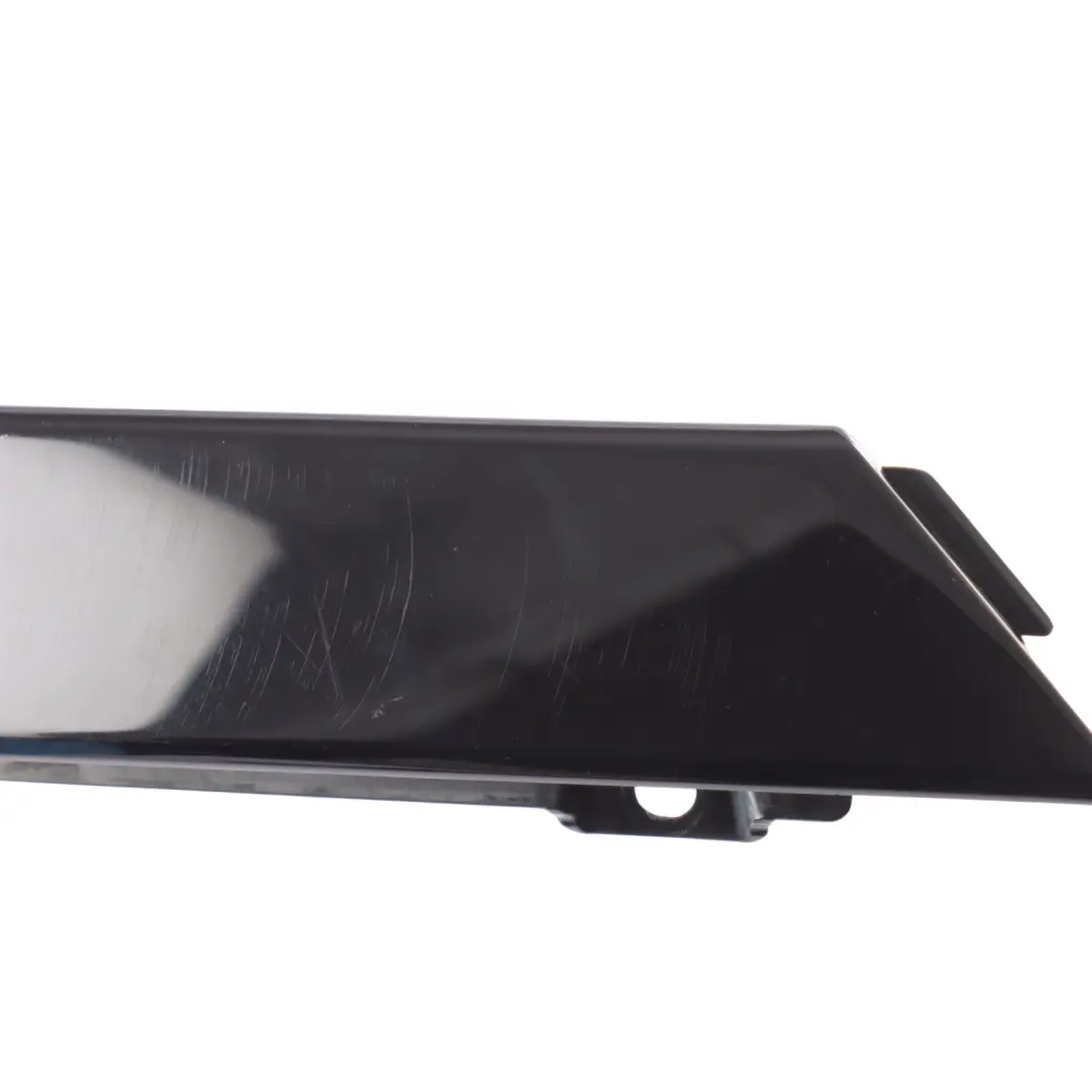 Audi A6 C8 Baguette De Garniture De Montant C De Porte Arrière Droite - SKU 4K5839904 - Numéro de pièce 4K5839904