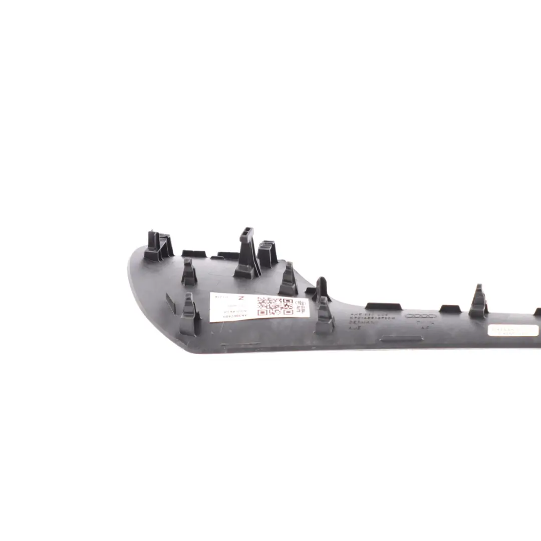 Panel Revestimiento Puerta Alu Mate Delantero Izquierdo para Audi A6 C8 con número de pieza 4K5867409 Audi A6 C8 Panel Revestimiento Puerta Alu Mate Delantero Izquierdo - SKU 4K5867409 - Número de pieza 4K5867409
