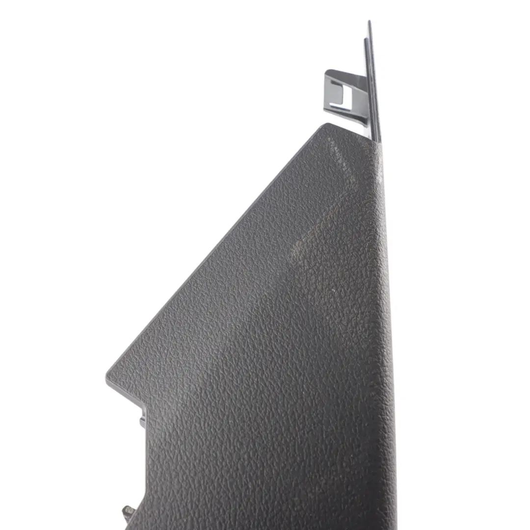 Trim Plate For Seat Belt Guide Rear Right O/S Black to Audi A6 C8 with Part number 4K5868530 Audi A6 C8 Trim Plate For Seat Belt Guide Rear Right O/S Black - SKU 4K5868530 - Part number 4K5868530