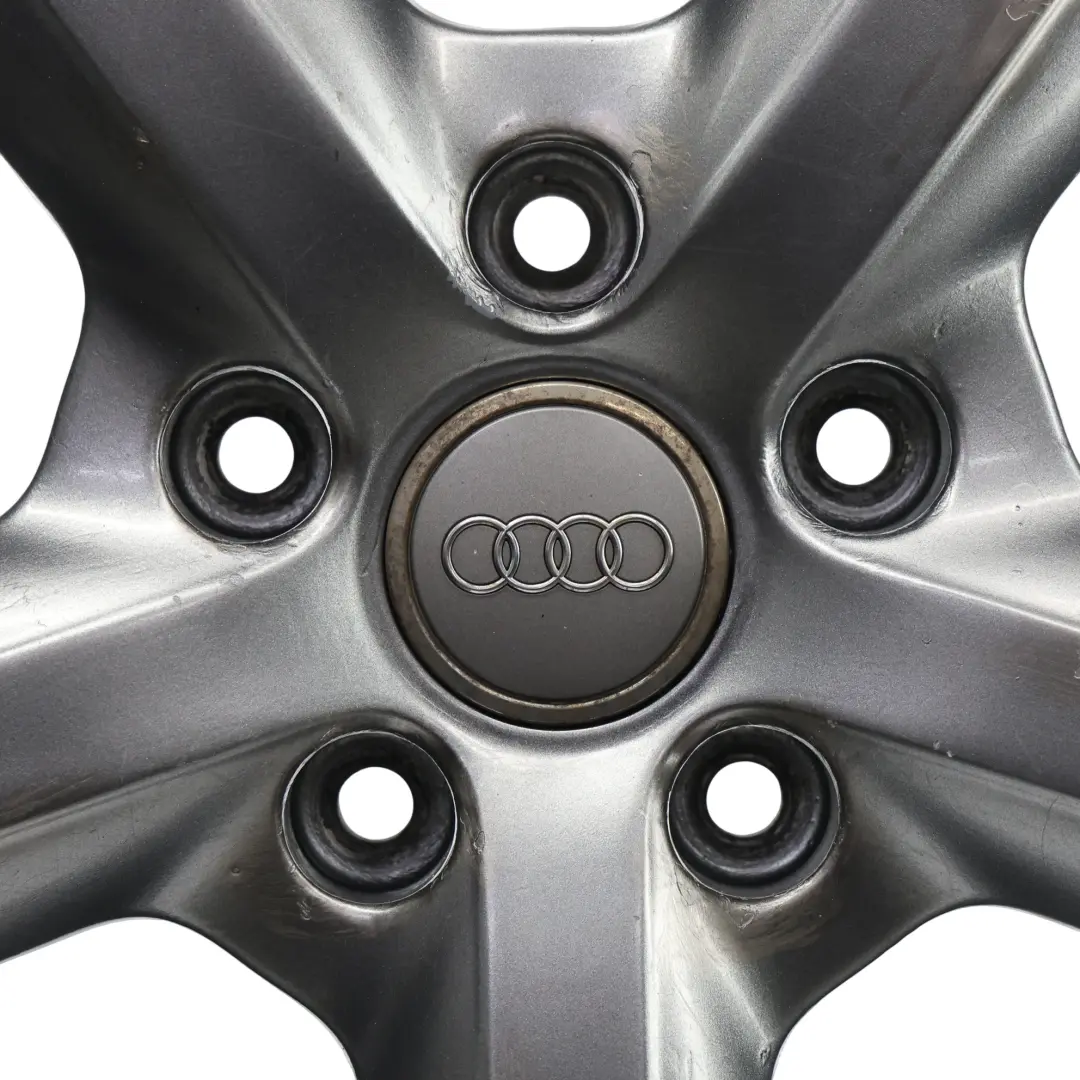 Szara Felga Aluminiowa 20" 9J ET:60 do Audi Q7 4L o numerze 4L0601025H Audi Q7 4L Szara Felga Aluminiowa 20" 9J ET:60 - SKU 4L0601025H-6 - Numer Części 4L0601025H