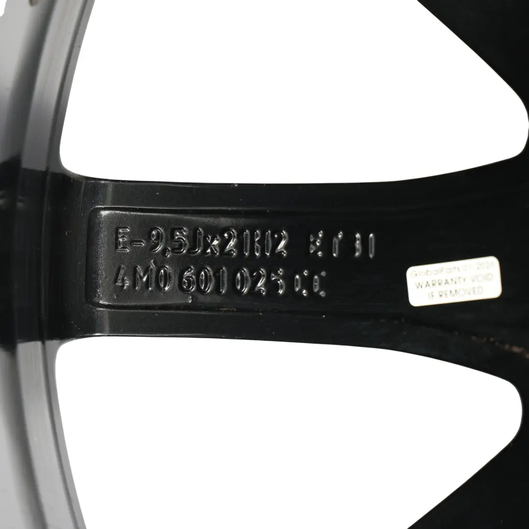 4M Felga Aluminiowa 21" 9.5J ET:31 do Audi Q7 o numerze 4M0601025CC Audi Q7 4M Felga Aluminiowa 21" 9.5J ET:31 - SKU 4M0601025CC-1 - Numer Części 4M0601025CC