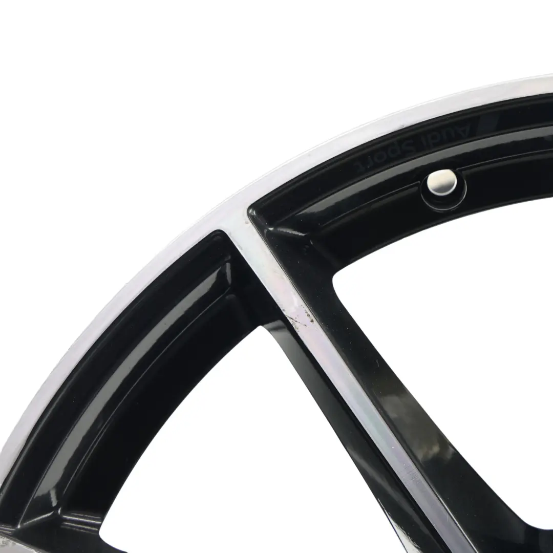 4M Felga Aluminiowa Alufelga 21" 9.5J ET:31 do Audi Q7 o numerze 4M0601025CC Audi Q7 4M Felga Aluminiowa Alufelga 21" 9.5J ET:31 - SKU 4M0601025CC-2 - Numer Części 4M0601025CC