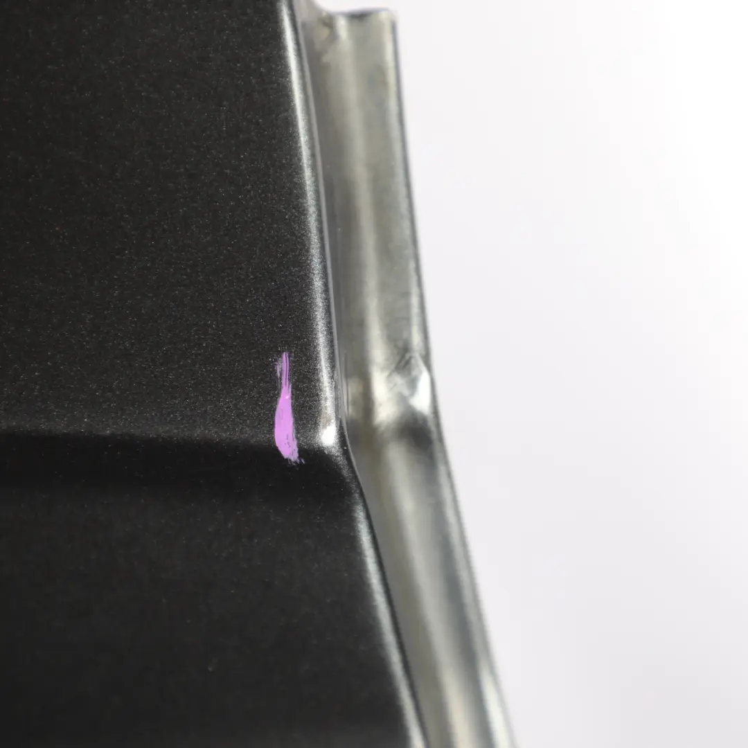 Audi Q7 4M Front Door Right O/S Covering Daytona Grey Pearl Effect - Z7S - SKU 4M0831052G-DGR - Part number 4M0831052G