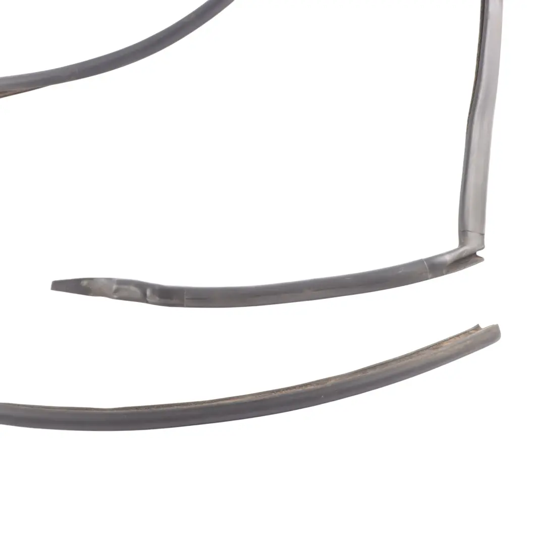 Audi Q7 4M Door Inner Sill Seal Gasket Rubber Weatherstrip Right O/S - SKU 4M0839120D - Part number 4M0839120D