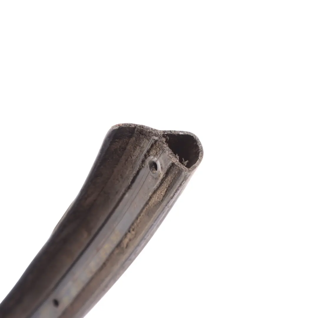 4M Door Inner Sill Seal Gasket Rubber Weatherstrip Right O/S to Audi Q7 with Part number 4M0839120D Audi Q7 4M Door Inner Sill Seal Gasket Rubber Weatherstrip Right O/S - SKU 4M0839120D - Part number 4M0839120D