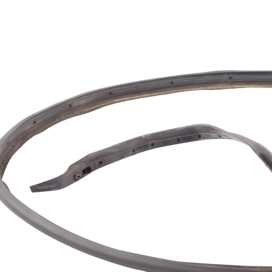 Audi Q7 4M Door Inner Sill Seal Gasket Rubber Weatherstrip Right O/S - SKU 4M0839120D - Part number 4M0839120D