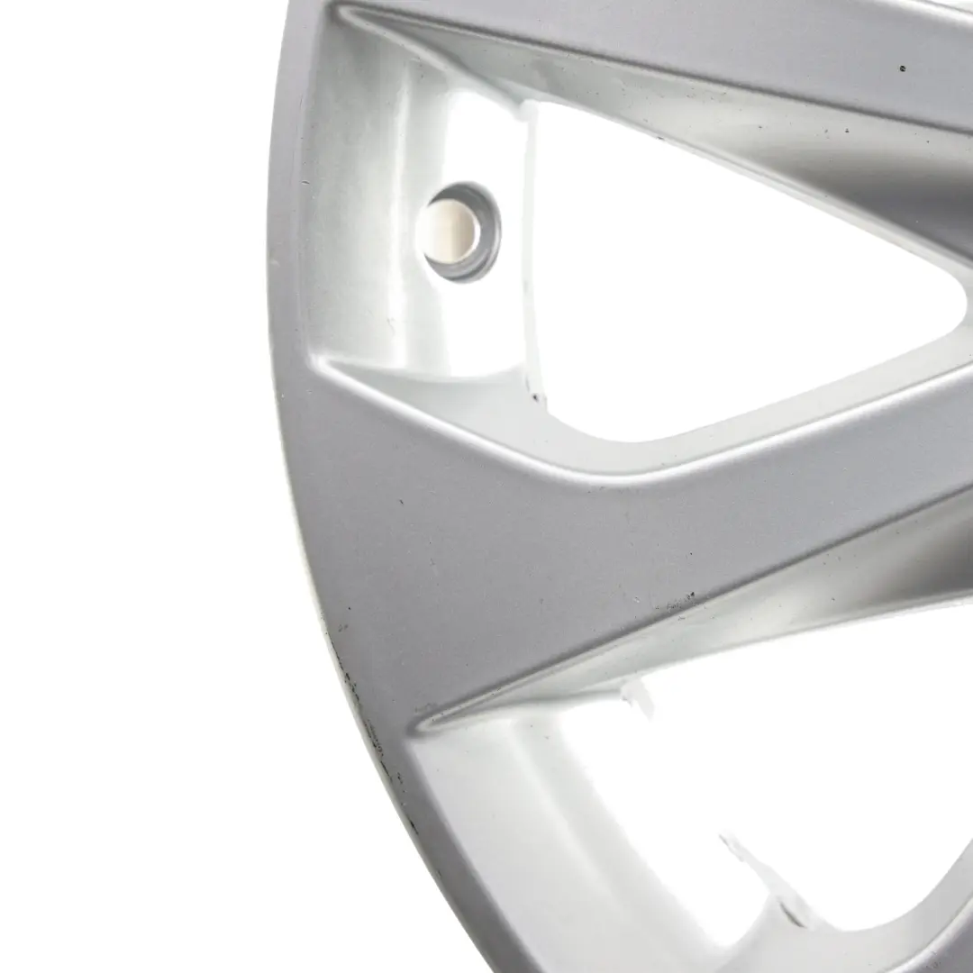 Mk3 5F Jante Alliage Argentée 16" 6,5J ET:46 Rayons Étoile pour Seat Leon à propos du numéro de pièce 5F0601025A Seat Leon Mk3 5F Jante Alliage Argentée 16" 6,5J ET:46 Rayons Étoile - SKU 5F0601025A-5 - Numéro de pièce 5F0601025A