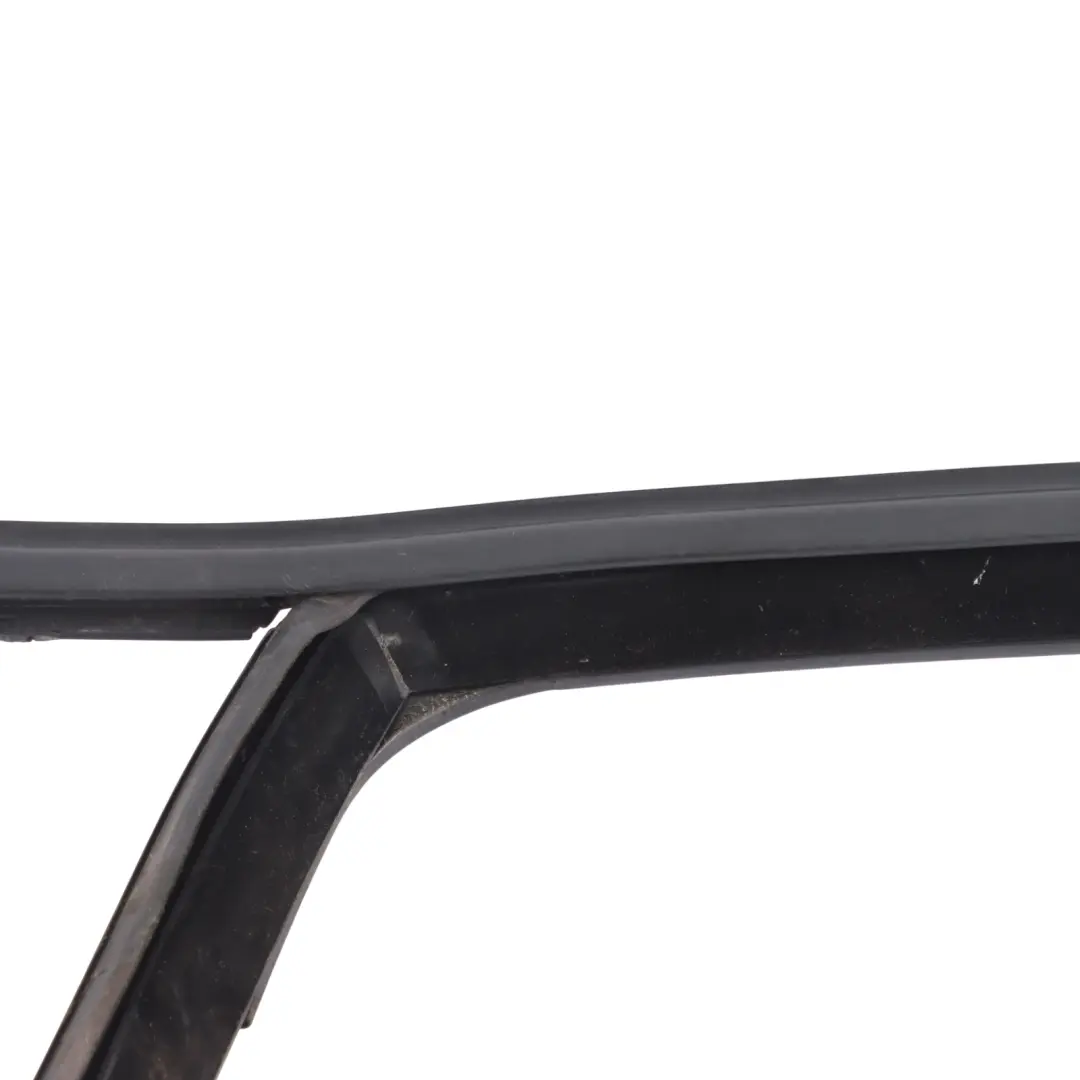 Seat Leon III Cupra 3D Front Door Window Guide Seal Gasket Left N/S - SKU 5F3837431F - Part number 5F3837431F