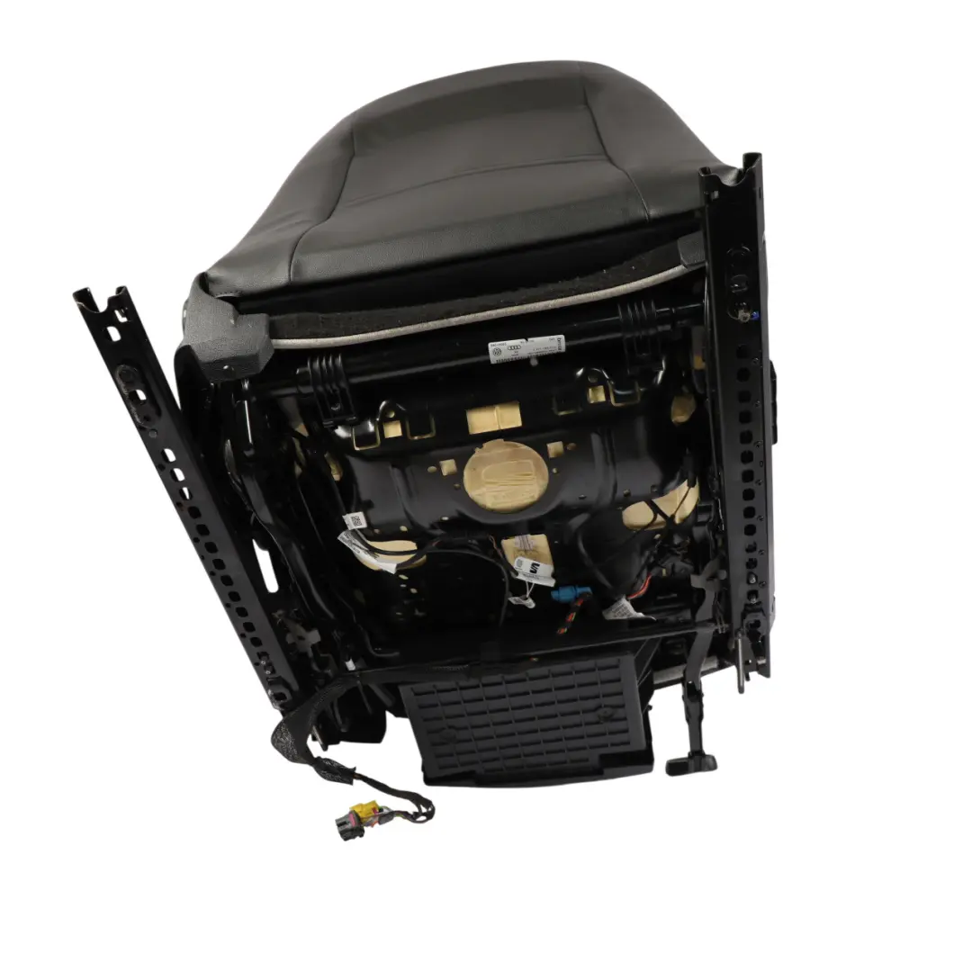 Seat Leon Cupra 5F 3D Front Seat Comfort Leather Black Left N/S - SKU 5F3881805DC-1 - Part number 5F3881805DC