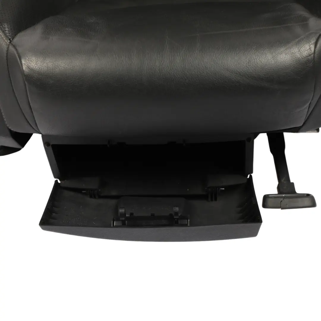 5F 3D Front Seat Comfort Leather Black Right O/S to Seat Leon Cupra with Part number 5F3881806DC Seat Leon Cupra 5F 3D Front Seat Comfort Leather Black Right O/S - SKU 5F3881806DC-1 - Part number 5F3881806DC