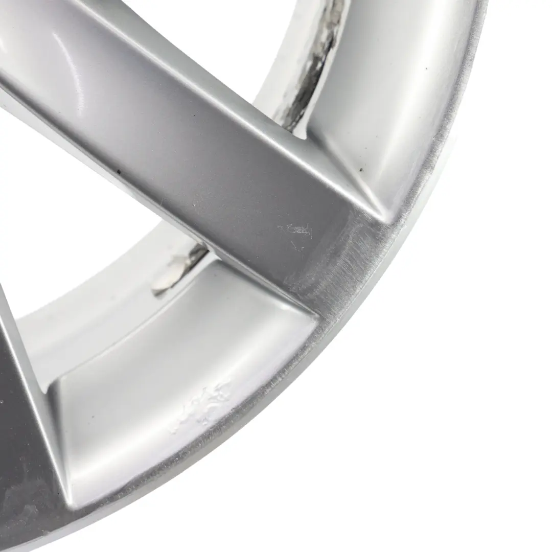 Volkswagen Golf Mk6 Srebrna Felga Aluminiowa 17" 7J ET:54 - SKU 5K0601025F-1 - Numer Części 5K0601025F