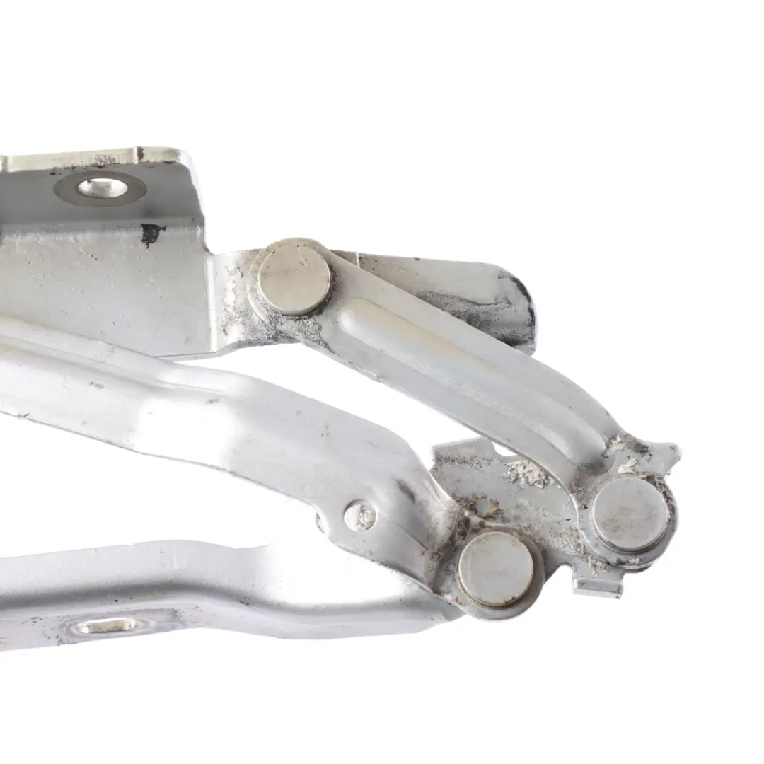 Mk6 Hood Bonnet Hinge Front Right O/S Reflex Silver - A7W to VW Golf with Part number 5K0823302B VW Golf Mk6 Hood Bonnet Hinge Front Right O/S Reflex Silver - A7W - SKU 5K0823302B-RES - Part number 5K0823302B